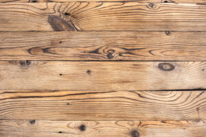 Wie wählt man einen Anbieter für recyceltes Holz? Ein Leitfaden für Architekten